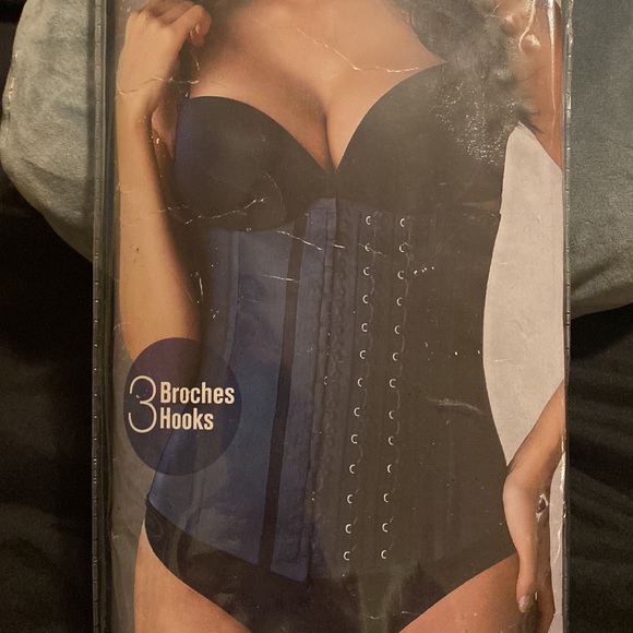 Cincher latex high control - Picture 2 of 9